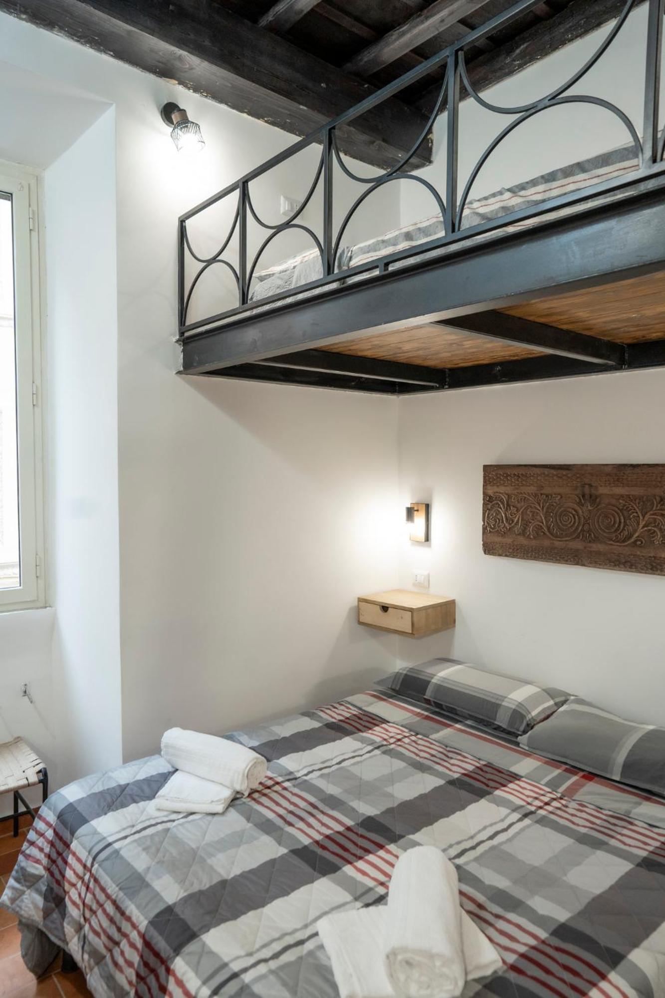 Home Domus Capocci - Rione Monti Rome Buitenkant foto