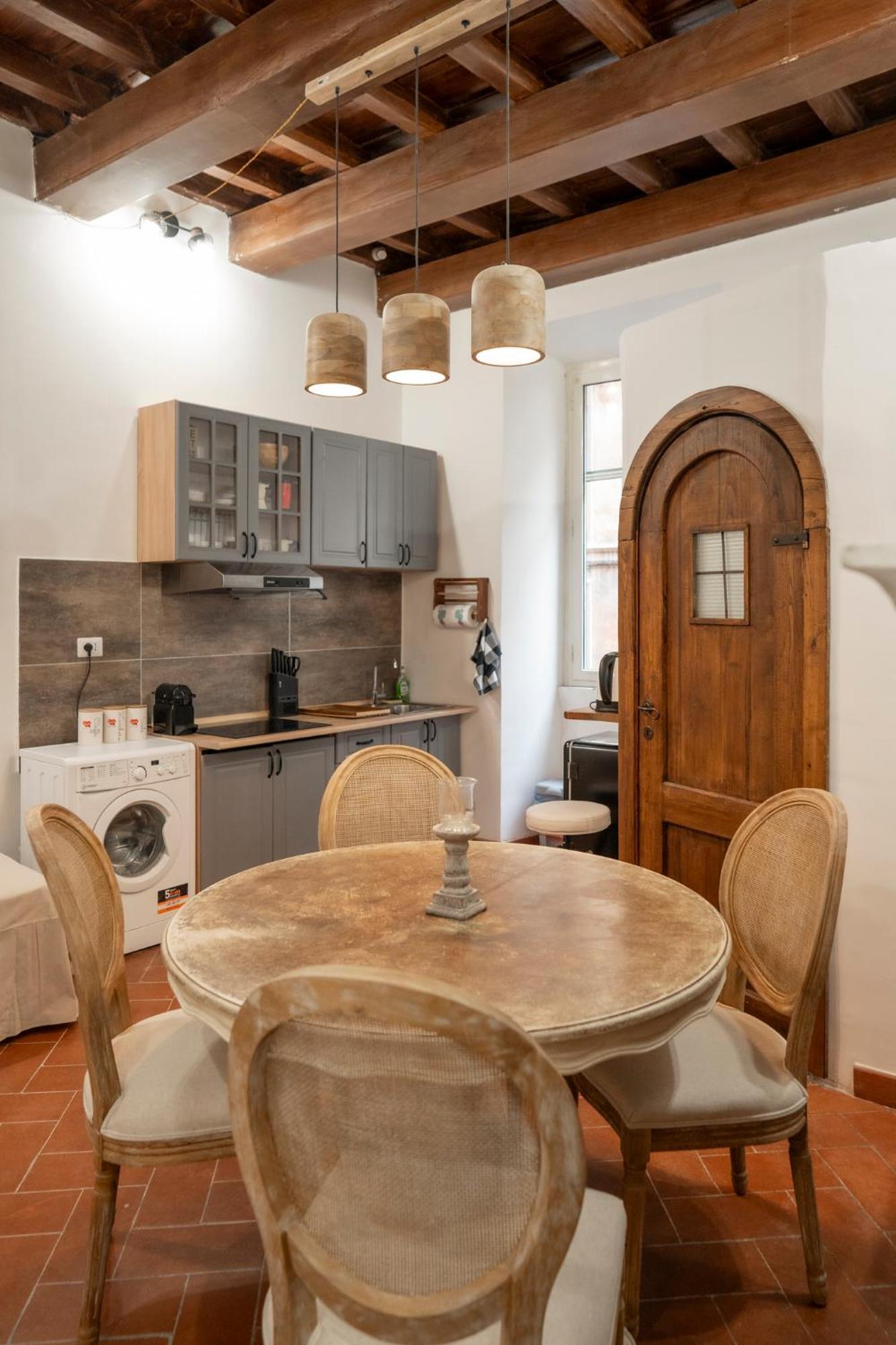Home Domus Capocci - Rione Monti Rome Buitenkant foto